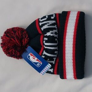 New Orleans Pelicans NBA Black Red Zephyr Stich Acrylic Beanie Cap Pom Pom